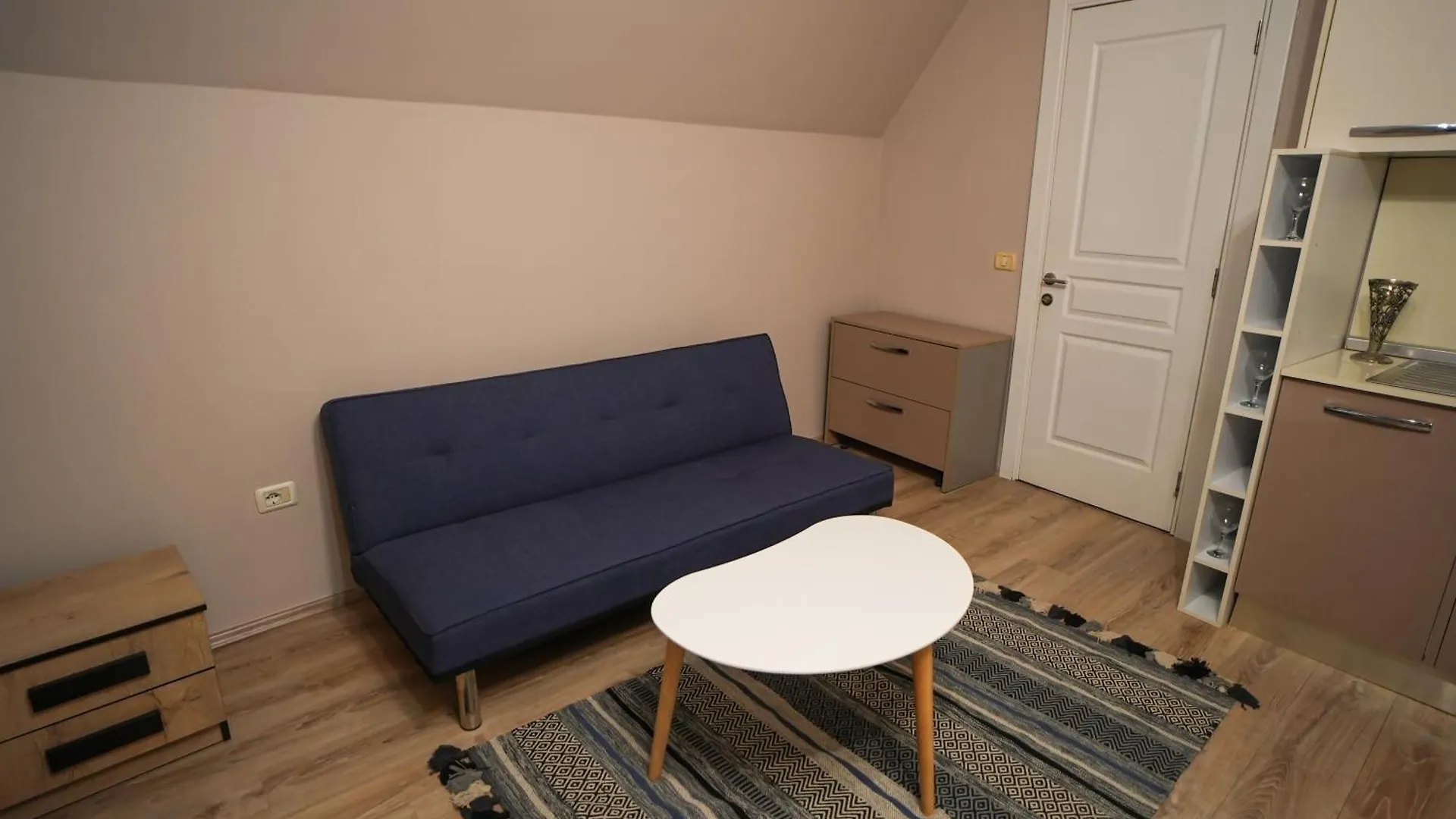 Grandpa House - Studio App.2 Tirana Apartment