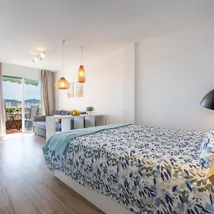 https://apartamento-burgos-fuengirola.es-andalucia.com